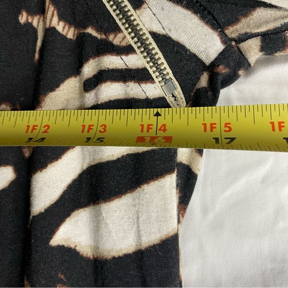 JOSEPH RIBKOFF Stretch Zip Around Animal Print Sheath Dress Size 8 Classy Sleek - Picture 6 of 7